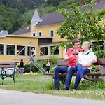 Riverresort Donauschlinge